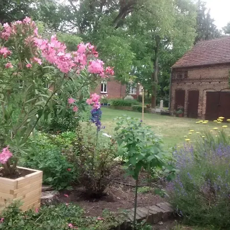 Im Alten Pfarrhaus In Am Havel-radweg *
